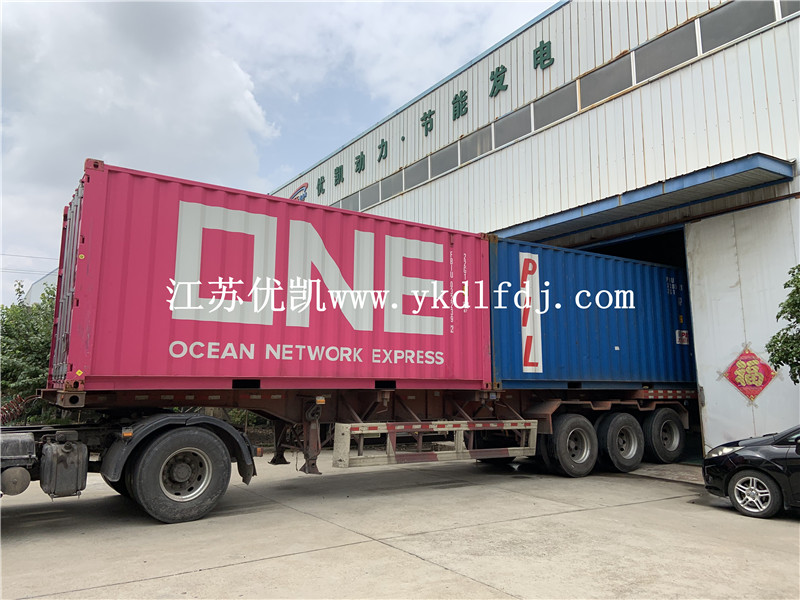 2019年7月8日，海外客戶采購(gòu)4臺(tái)300KW東風(fēng)康明斯發(fā)電機(jī)組