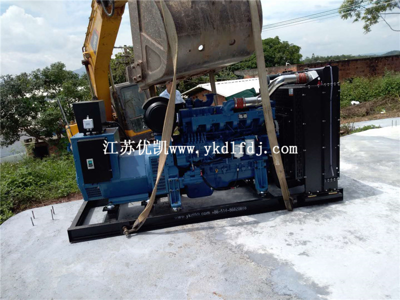 2020年8月25日，200KW玉柴發(fā)電機(jī)組交付廣西某木材廠使用