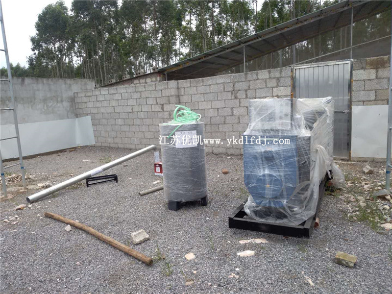 2020年9月19日，150KW 250KW 玉柴發(fā)電機(jī)組交付廣西某養(yǎng)豬場(chǎng)使用