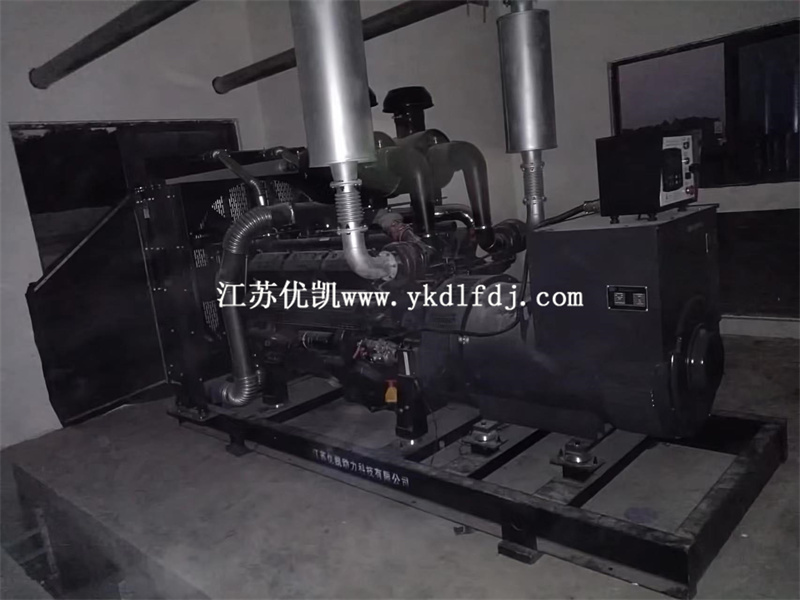 2022年4月27日，600KW上柴發(fā)電機(jī)組交付廣西欽州某工程使用