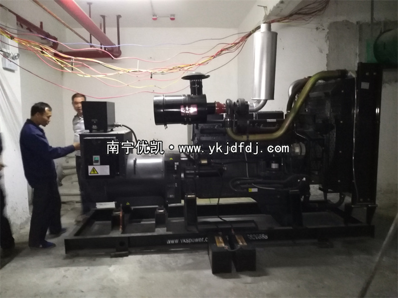 2022年8月3日，300KW凱普發(fā)電機組安裝調(diào)試現(xiàn)場