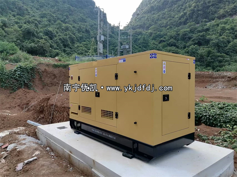 2022年9月24日，50KW、60KW、260KW三臺(tái)柴油發(fā)電機(jī)組發(fā)貨崇左