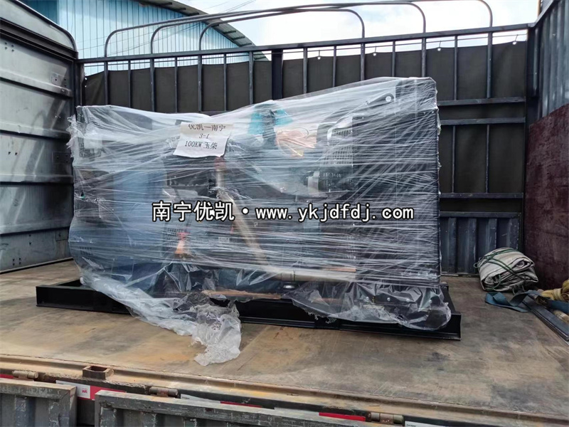 2023年8月5日，100kw玉柴國(guó)三柴油發(fā)電機(jī)組發(fā)貨藤縣