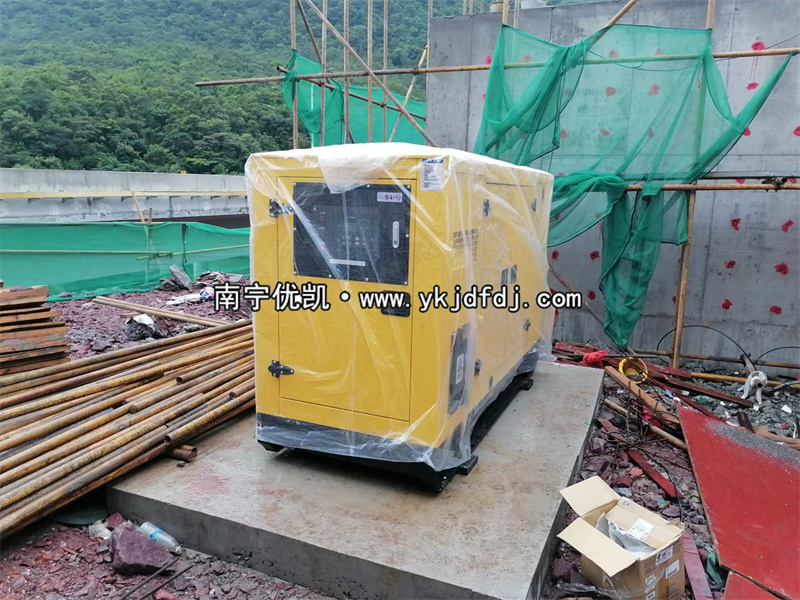 2023年9月14日，上柴50kw靜音發(fā)電機(jī)組送貨防城港項(xiàng)目