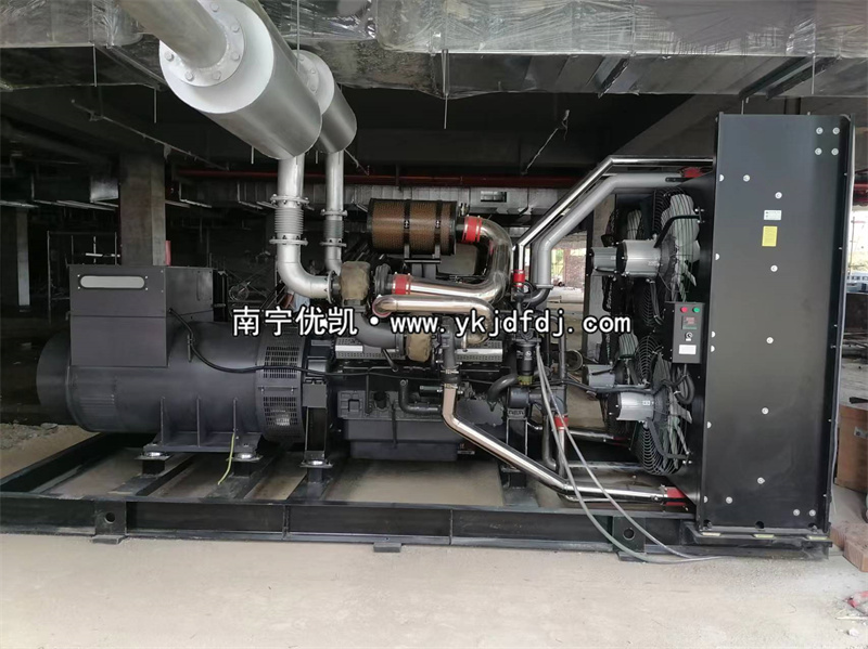 2024年7月15日，崇左項目1200KW凱普柴油發(fā)電機組到貨安裝