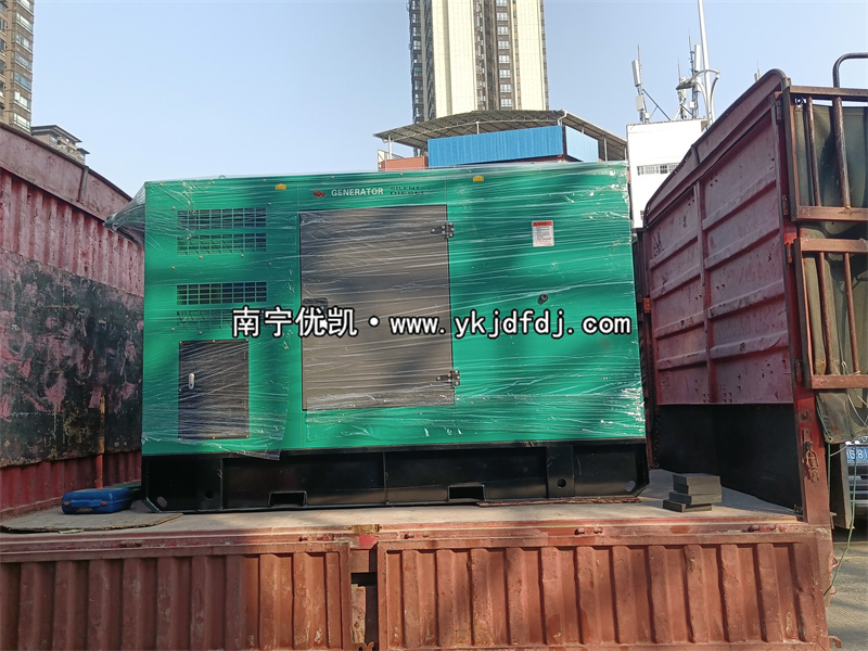 2024年12月25日，崇左項(xiàng)目90kw低噪音柴油發(fā)電機(jī)組